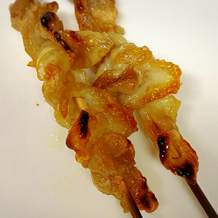 魚焼きグリルでカンタン鶏皮串